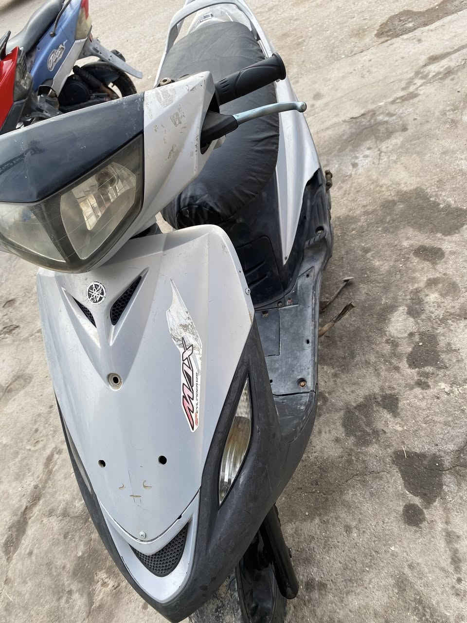 ماكس ١٤٠ حاويه نضيفه كلش وكلهه شغاله مابيهه 
نقص مكينه كفاله السعر ٦٥٠
مكاني القرنه النهيرات 
***********
مامتواجد عل نت
