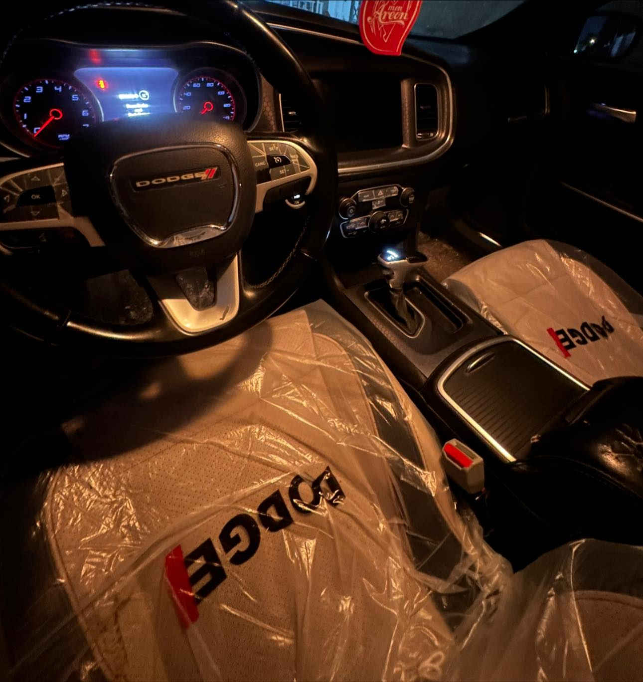 السلام عليكم جارجر 17ادوات فول عدا الفتحة
شاشه جبيرة
تحكمات ستيرن
بصمه ابواب
تخم تاير جديد
تبريد ثلج شرط
وياله جدد
غرفه جديدة 
كير مكينة فول شلعه ومعدل
السياره نضيفة حيل
كصة جنطة
متومة وكامل شغل واطلع 
رقم وسنويه مطابق شرط الحسابة
مكاني ميسان
السعر:69وبيه مجال حك جيبه
رجاء رجاء مو شراي لا تعبني 
الاستفسار:***********
