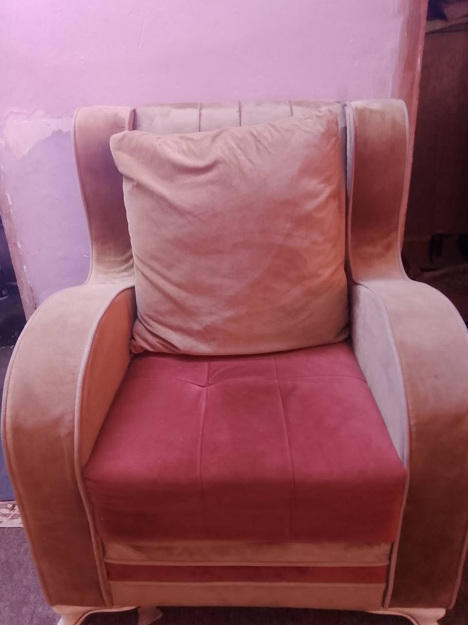 تخم للبيع مستعجل 5 قطع 10 مقاعد 
كرويتات ام 3 نفر عدد 2 
كرويتة ام نفرين وحدة 
وكراسي 2 

السعر 300 وبي مجال


**إذا كنت صاحب هذا الإعلان وتريد حذفه لأي سبب، رجاءا أرسل رسالة إلى الدعم الفني**