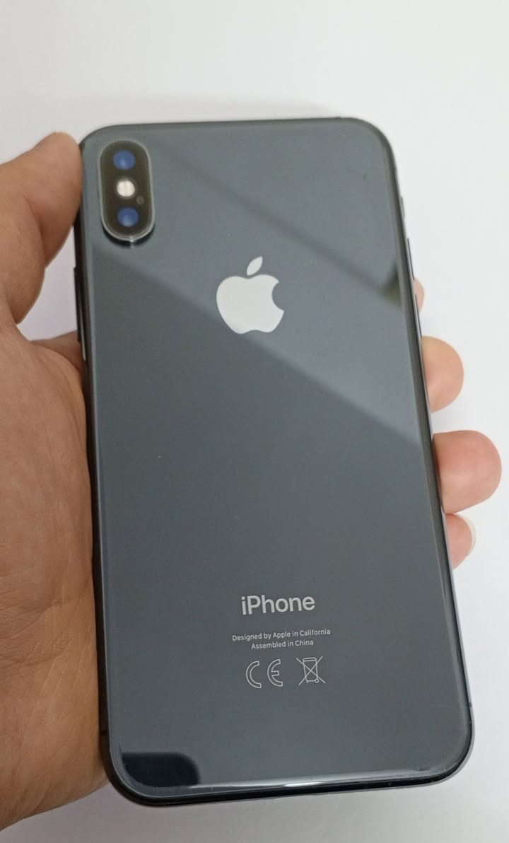 ايفون اكس نموذج m ذاكرة 256 يدعم شحن لاسلكي🔄 وشحن سلكي ✅ مبدل شاشة وبطارية تقرة 100 من غير جهاز اصليات  نضيف جهاز كامرة  سلاسة فول شخط مابي سماعات لاقطة كلشي شغال  برامج كلشي يفتح  تحديث قبل كم يوم حدثته ببجي فول 60فريم  فقط قاعدة مال خط ماكاعدة   ويا هتفونات اصليات  السعر 150وبي مجال تواصل علق ودخلك خاص او ***********
