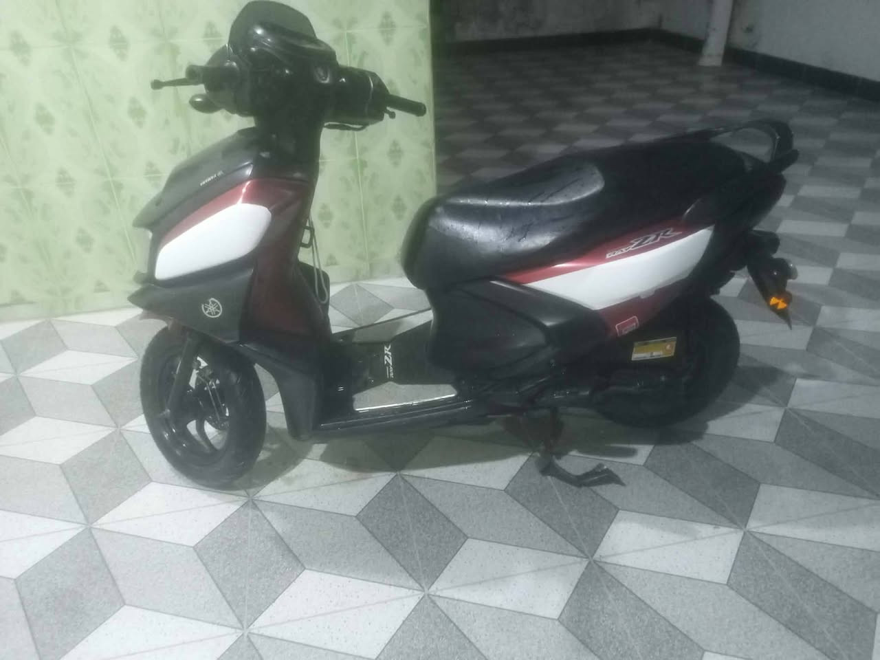 سلام عليكم زت ار البيع وراق 2021
الموقع:السماوه ام العصافير الرقم ***********
