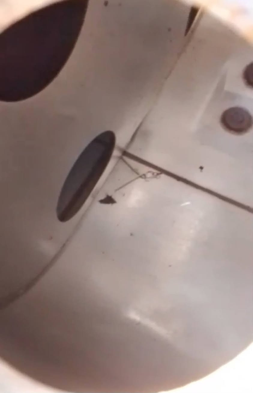 للبيع تانكي كاز 500 لتر هوه ووياه 3 قواعد بطنه نضيف يمكن لو ستيل لو مغلون السعر 300 الف وبي مجال مكانه البصره *********** .
