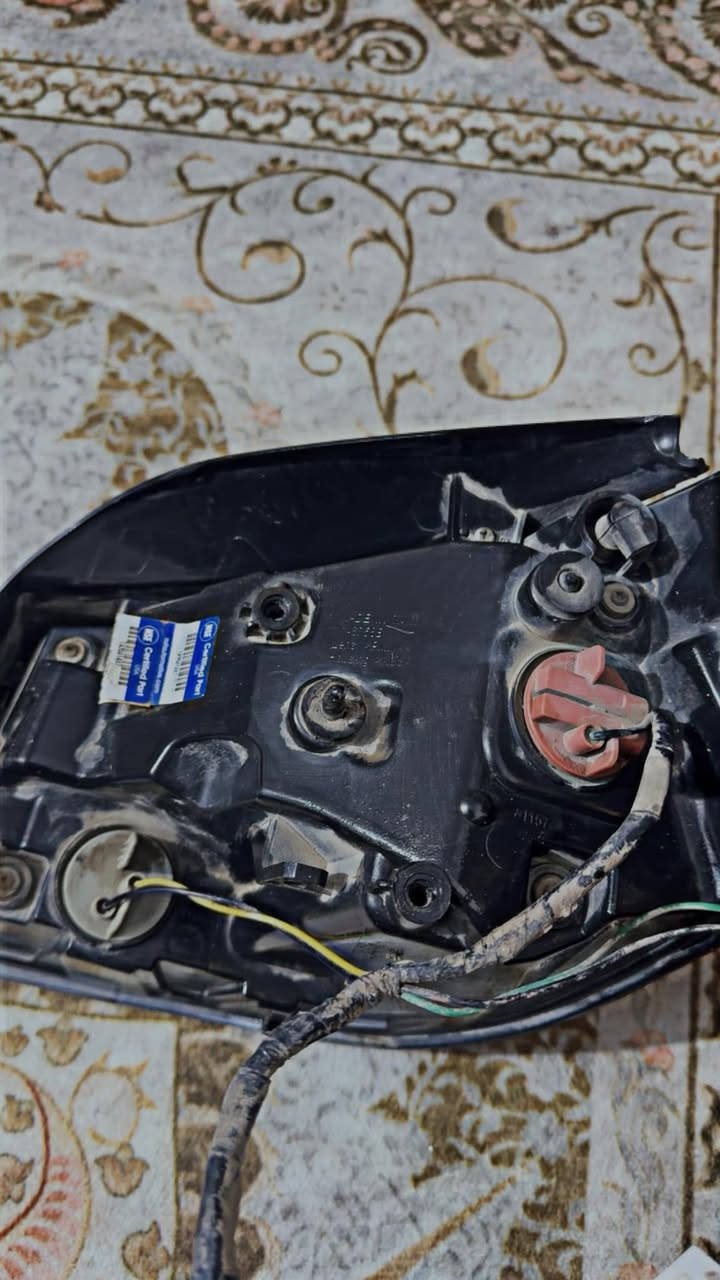 بك لايت اصلي شرط موديل 2015 امريكي يحتاج بس جامه 
تواصل ***********
