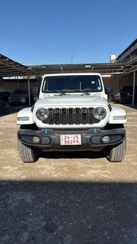 جيب رانجلر موديل 2024  سياره فول مواصفات فتحه سقف  محرك اربع سلندر هاي...