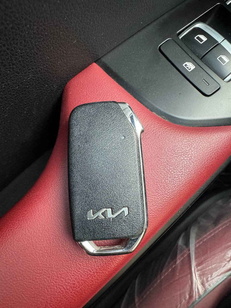 تايرات كي فايف مستخدمات 

بصمه 

للبيع قيم اخذ 
رقمي ***********
مكان بغداد
