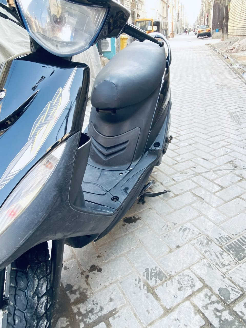 سلام عليكم دراجه ماكس الدراجه صارلها شهرين من نازله من الرمبه كفاله عامه بوشه ٥٥ بلاد بلاد 
مكاني بغداد السعر ٨٥٠وبيها مجال  الرقم واتساب فقط ***********
