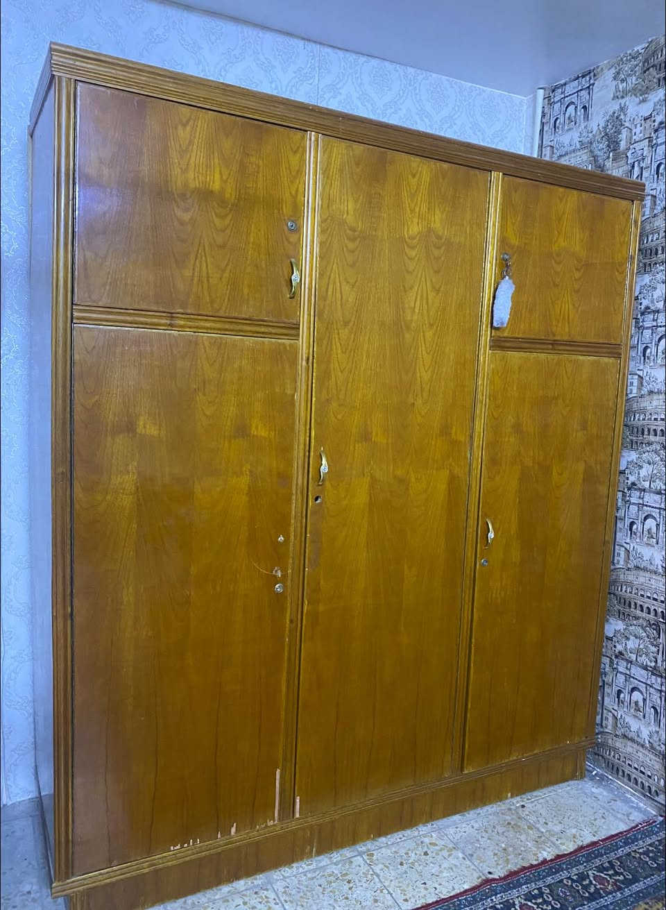 كنتور صاج 3 ابواب وملحقين نضيف كُلش للاستفسار السعر خاص


**إذا كنت صاحب هذا الإعلان وتريد حذفه لأي سبب، رجاءا أرسل رسالة إلى الدعم الفني**