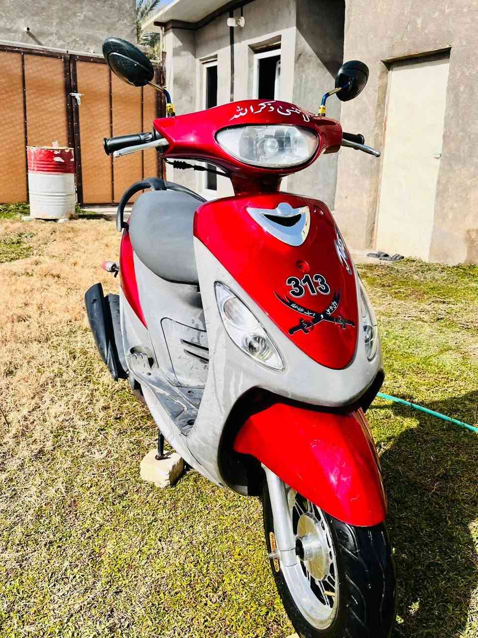 سلام عليكم ماكس منغولي للبيع كفاله عامه الدراجه.  مامفتوحه بلاديه. مكاني كربلاء طويريج الرجيبه. السعر ول تفاصيل خاص وبي خير ويدلل لشراي. ***********
