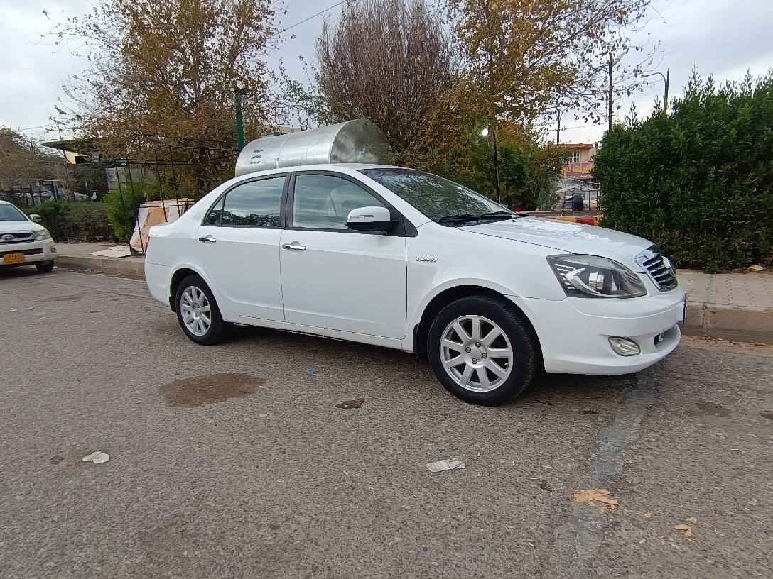 جيلي موبل مويل 12 رقم كركوك مشروع وطني سنويه جديد ودفتر بانزين موجود سياره جديده كير عادي بلادي مكينه كير بشرط السياره جديده لوك بس جامرلخ الكدام السائق صبغ باقي كله بلادي لا خياس ولا جلح سعره 65 بي مجال اتصل *********** كركوك, العراق
