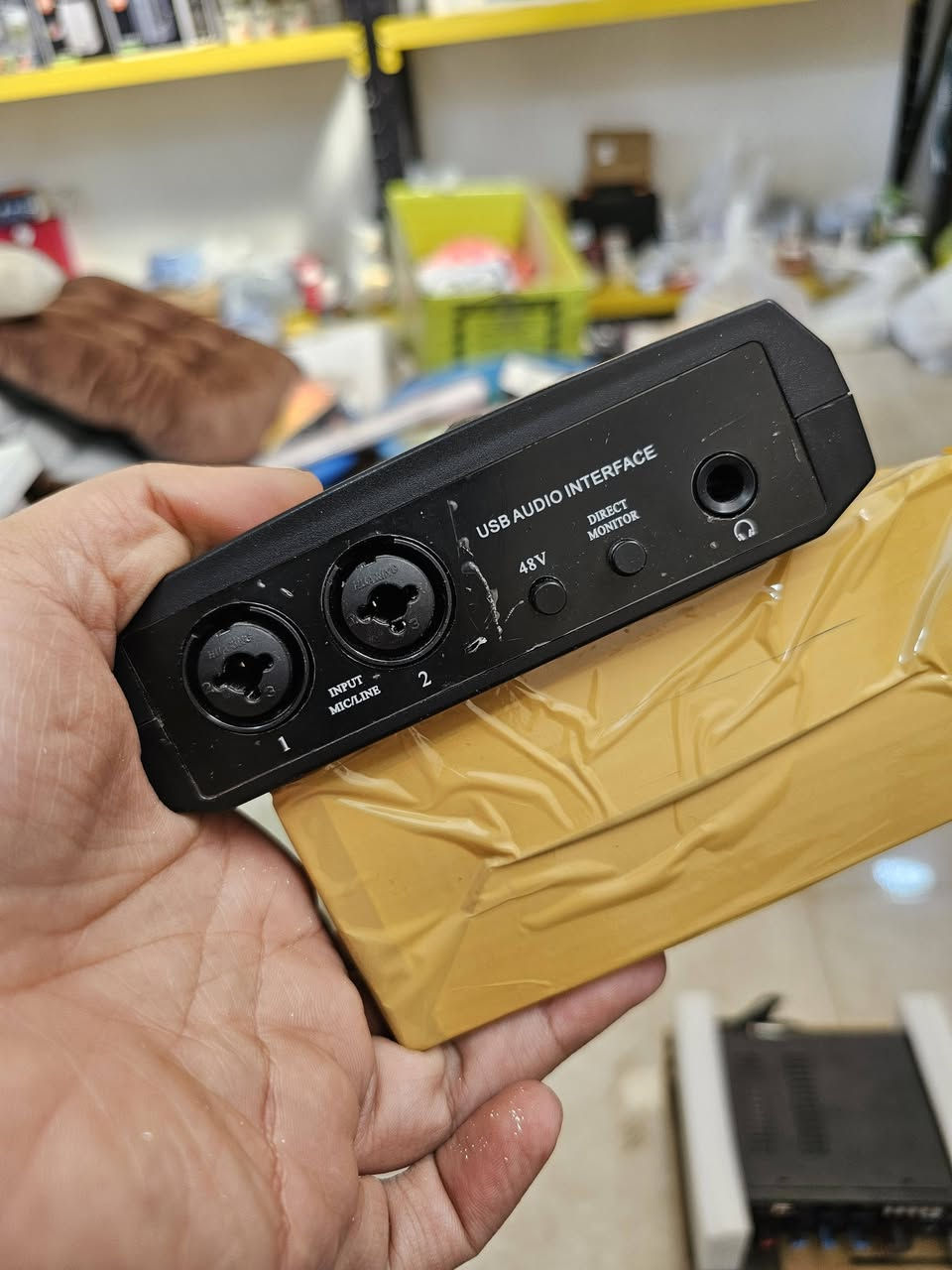 بسم الله ( للبيع )
مرحبا / 4 أربع قطع للبيع بهذا الشكل كلشي ماافهم بيهم بس عرفت هي مال صوتيات وسماعات ، اللي اله بيهم مصلحه يراسلني متواجد فيس بوك


**إذا كنت صاحب هذا الإعلان وتريد حذفه لأي سبب، رجاءا أرسل رسالة إلى الدعم الفني**