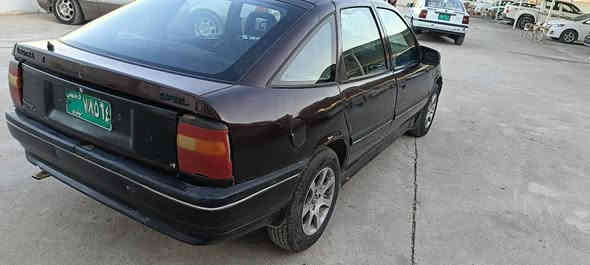 بۆ فرۆشتن ..فیکترا،مودێل 91
سەنەوی کەسکە... شەرتی اولیات دەفرۆشم 

مکینە... 20  ..گێڕ عادی 

گێڕ ومکینە بێ عەیبە 

بێ لێدان.... سعری.....17 ورقە ومجال 

شوێن قەزای بەردەڕەش 

***********
