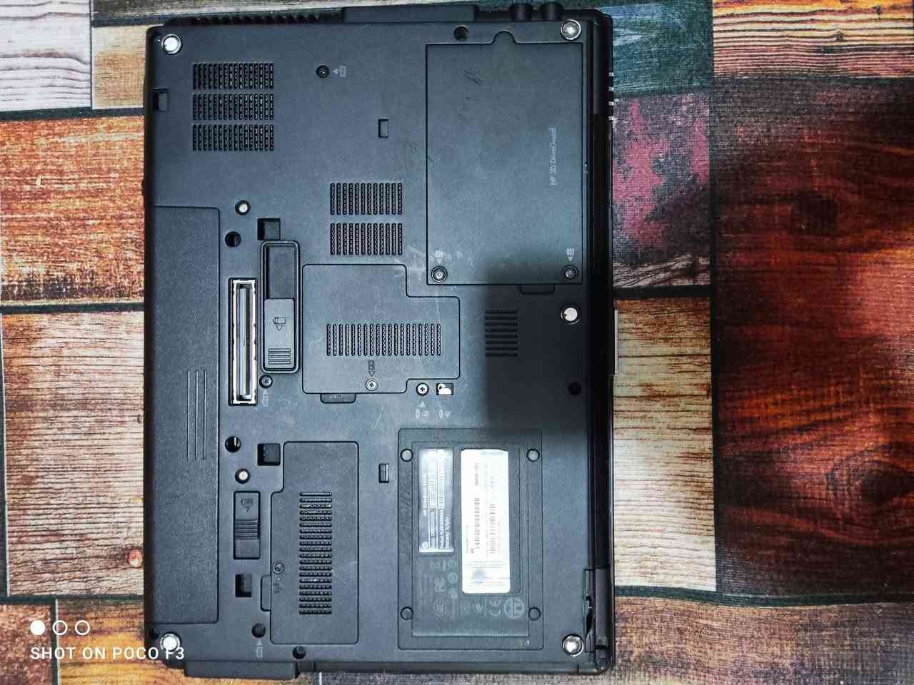 السلام عليكم حاسبه hp حجم 14 نظافه فول وسريعه بالاستعمال مواصفات/
1-كيبورد عربي انكليزي
2-معالج core i5
3-رامات 4 كيكا
4-كارت شاشه داخلي 3 كيكا
5-ذاكره 500ssd
6-منفذ hd
7-منفذ يو اس بي عدد3
8-منفذ شبكه
9-منفذ cd
10- نظام وندوز 10
الحاسبه نظيفه تفيد للعمل للدراسه السعر 90 المكان الناصريه قضاء النصر توصيل موجود وهذه رقمي ***********
