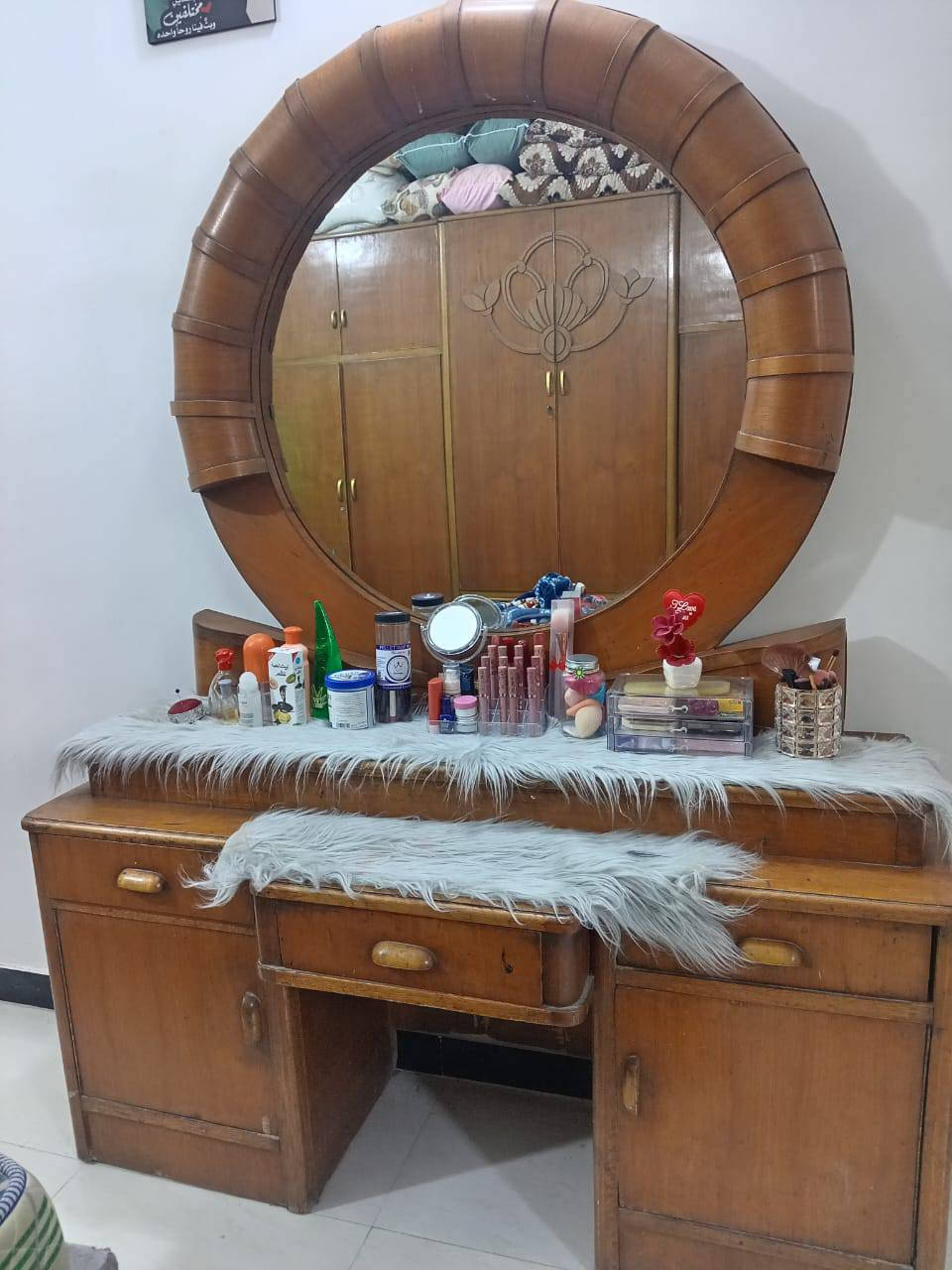 السلام عليكم غرفه البيع  مابيه اضرار السعر خاص المكان حله عوافي


**إذا كنت صاحب هذا الإعلان وتريد حذفه لأي سبب، رجاءا أرسل رسالة إلى الدعم الفني**