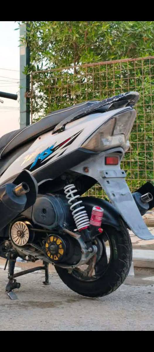 سلام عليكم
عدله للبيع نكره سلف شلعه ومعدل طيران ✈️ صورهه تحكم نضافتهه  دراجه متعوب عليهه مزود عليهه :   
بوشه 55 وشرط اول فتحه الهه 
دبل خلفي رياضي                 
يدات ابريك كوسو 
سلف 55 
صالنصه اف ام  صوت رياضي وطگه قويه 
اكلجات امامي وخلفي رياضي fcs
السعر / 650 الف
العنوان / ديوانيه 
للاستفسار/‏‪***********‬‏
