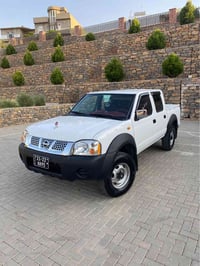 نيسان بيكاب • ٢٠١١ • دبل اكسل