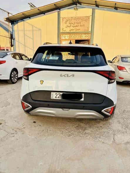 السلام عليكم 
سبورتج 
سنة الصنع / 2024 
اللون / ابيض 
مشي السيارة / 29KM ✅
حجم المحرك 2.0 دوش 
وارد / كوري 

فول مواصفات :-
1-بانوراما 
2-بصمة تشغيل 
3-تشغيل عن بعد 
4-بصمة أبواب 
5-صندوق كهربائي ⚡️ 
6-تبريد خلفي 
7-كشنات امامية كهرب 
8-كشنات تدفئة 
9-استيرن جلد + تدفئة 
10-تحكمات استيرن 
11-شفتات استيرن 
12-تشغيل عن بعد 
13- ثلاث انضمة قيادة 
14-لايت امامي زينون 
15-ليد امامي 
16-بك لايت ليد 
17-حساسات خلفية + امامية 
18-مري شفط 
19-أشاير بالمري 
20-رسائل ترحيب 
21-كيج ديجيتال 
22-شاشة كبيرة 
23-كامرة 
24-داخل صاج 

ملاحضة ( السيارة بدون ضرر أو صبغ أو تعديل ) 

السعر ( 245 ) 

مكان السيارة ( موصل )
الرقم 
***********
