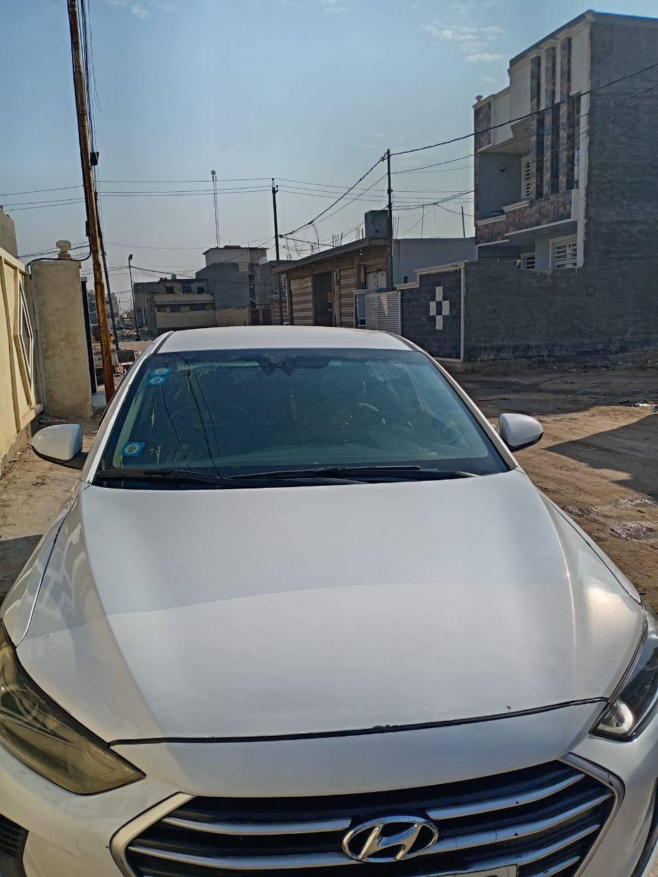 سلام عليكم النترا موديل 17  سونار بل منشور   ***********.***********  سعر 118 وبيه مجال اخوان اني مكلف بل نشر شراي يتصل لاتدخلي خاص خابر راعيه وفتهم منه  العنوان بغداد ابي غريب. اخوان كلشي موضح يمكم مصور مقطع فديو
