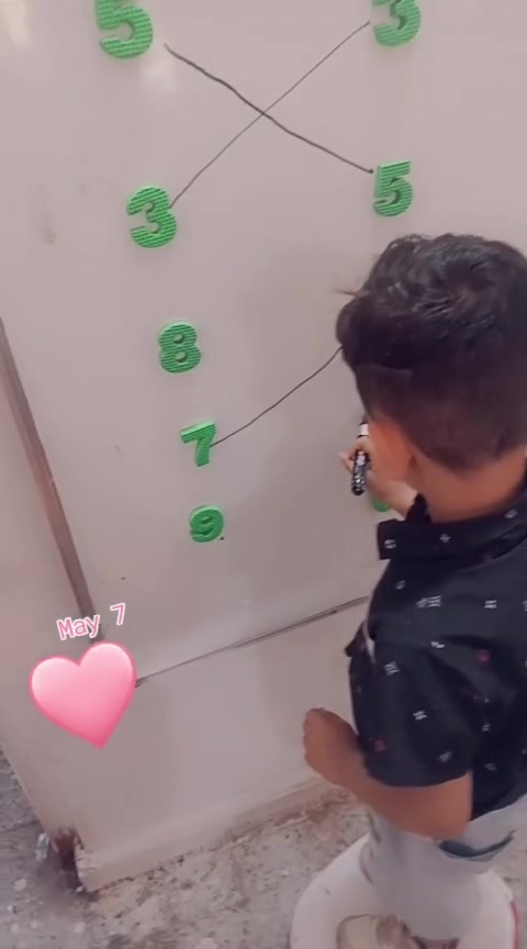 تعلن روضه ومعهد ورود الرحمن عن تخفيض اسعار
التمهيدي و  الروضه فقط ٥٠ الف مع الخط  والدوام طيله ايام السنه عدا الجمعه والسبت اوقات الدوام من ساعه ٨ الى الساعه الثانيه ظهرا 
ويوجد أيضاً دروس تقويه اول ثاني ثالث رابع ابتدائي بااسعار رمزيه مع الخط 
عنوان بغداد الجديده النعيريه الفلكه الاولى قرب اسواق ومثلجات الشبكه 
***********
