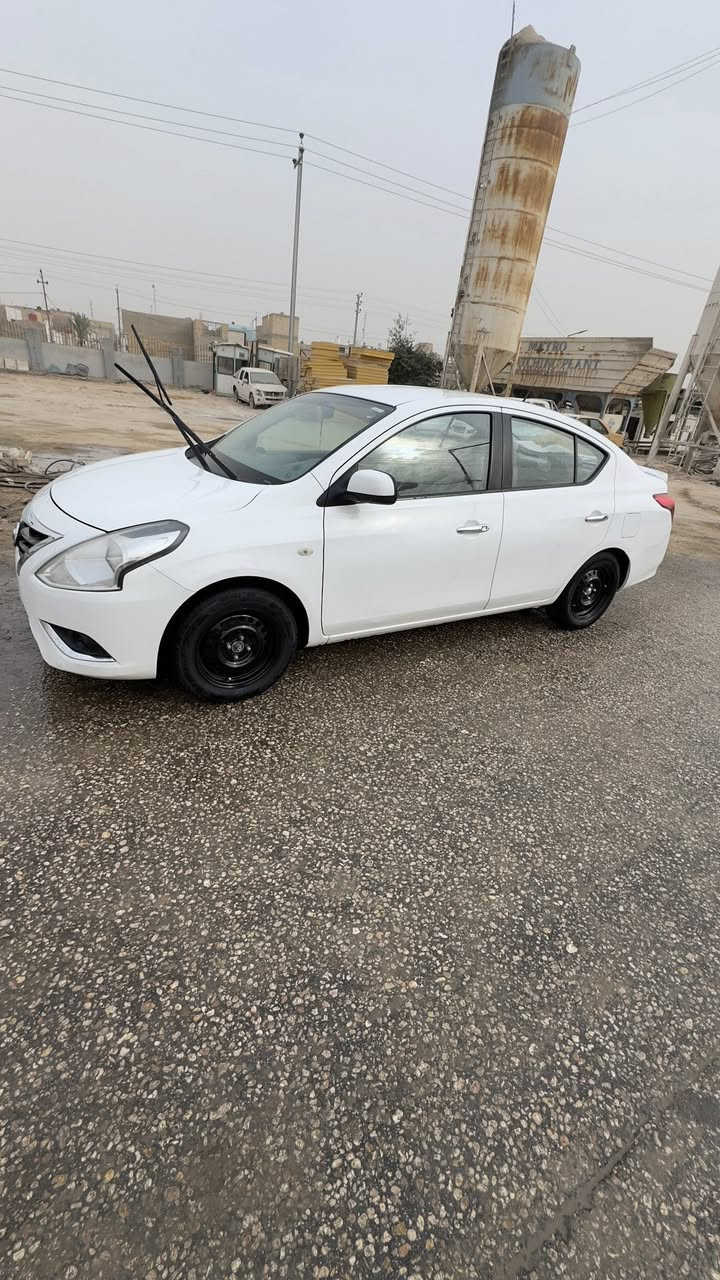 السلام عليكم نيسان صني هندي  2022 بليته الزرگه مكفوله من الضربه  مكانه نجف السعر 115 وبيها مجال بسيط 
رقم الهاتف ***********
