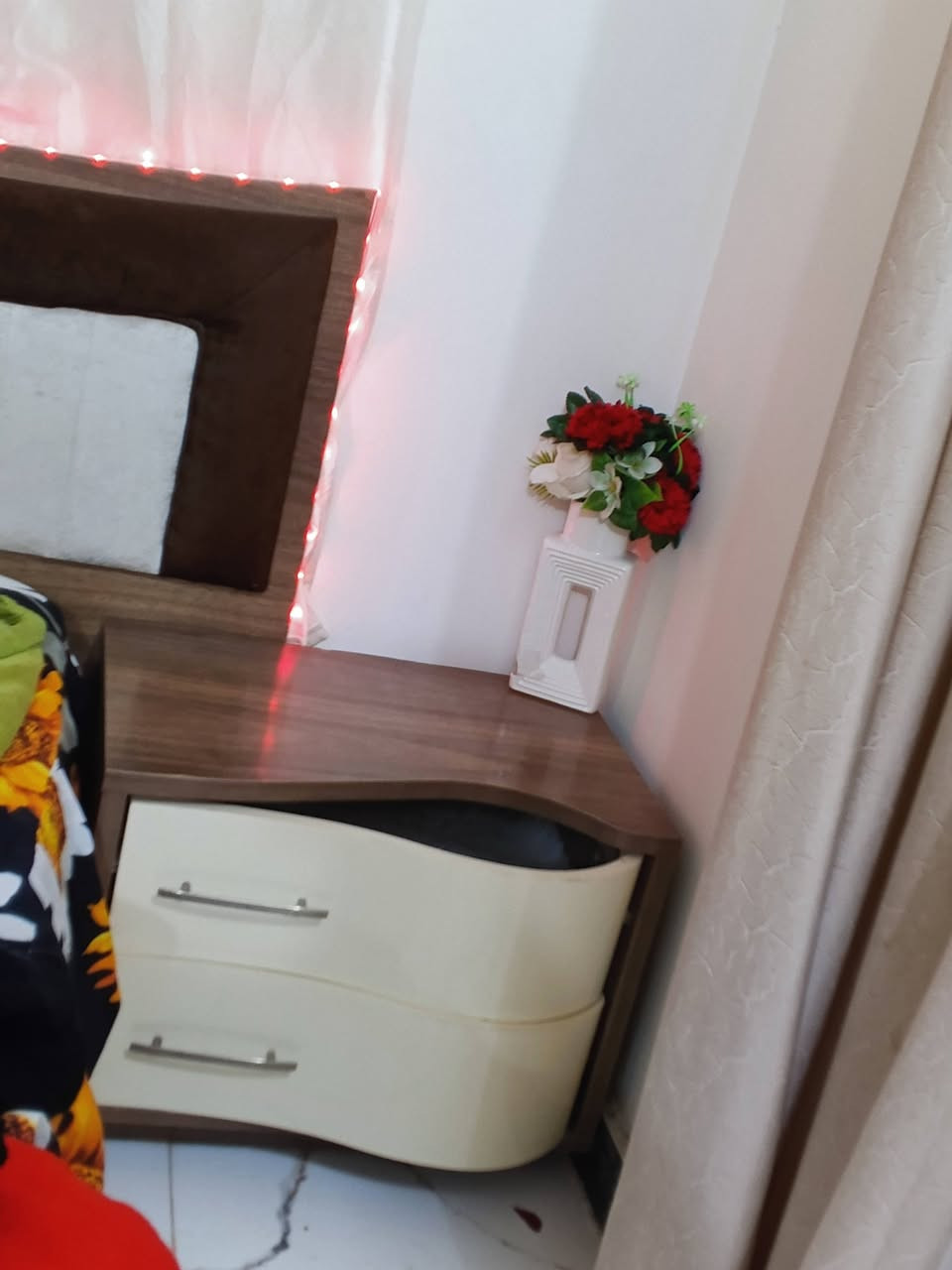 غرفه ب650وبيها مجال نضيفه كلش عوزها كم شغله تلصقها


**إذا كنت صاحب هذا الإعلان وتريد حذفه لأي سبب، رجاءا أرسل رسالة إلى الدعم الفني**