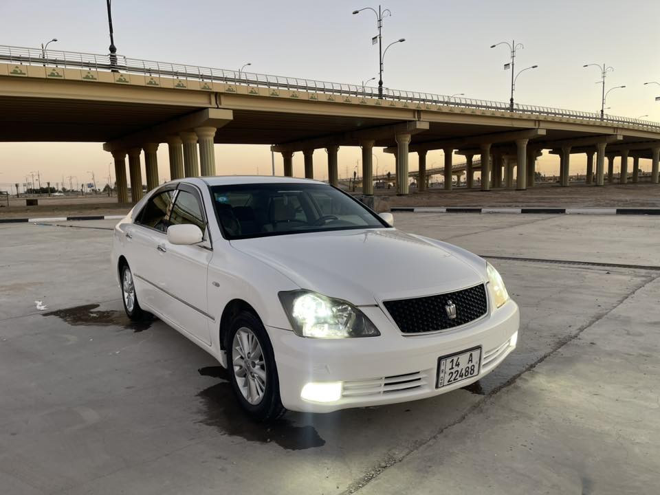 شاهينة ٢٠٠٤ بصرة تسجيل قديم
كفالة كافة الأصوليات والتحويل والمكينة والكير والكهربائيات والتبريد  والضربة والكصة والنقل الجثة

السعر ١٢٧ وبيها مجال قليل

البصرة الزبير 

***********
