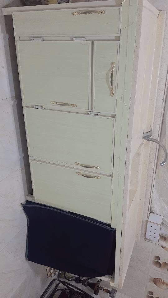سنك مرمر
السعر ١٢٥٠
***********
