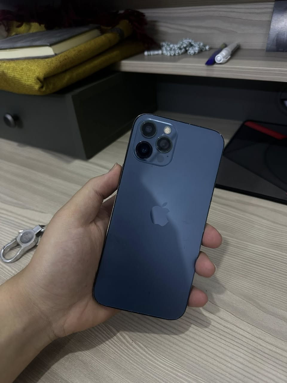 بيع او مراوس ويا ايفون 256 فقط
ايفون 12 pro max ذاكرة 128 
مبدل شاشة درجة ثانية + بطارية اصلي درجة ارلى  + كاميرات تفصيخ شركة
ضمان شامل بالشرط
السعر ٣٣٠ الف


**إذا كنت صاحب هذا الإعلان وتريد حذفه لأي سبب، رجاءا أرسل رسالة إلى الدعم الفني**