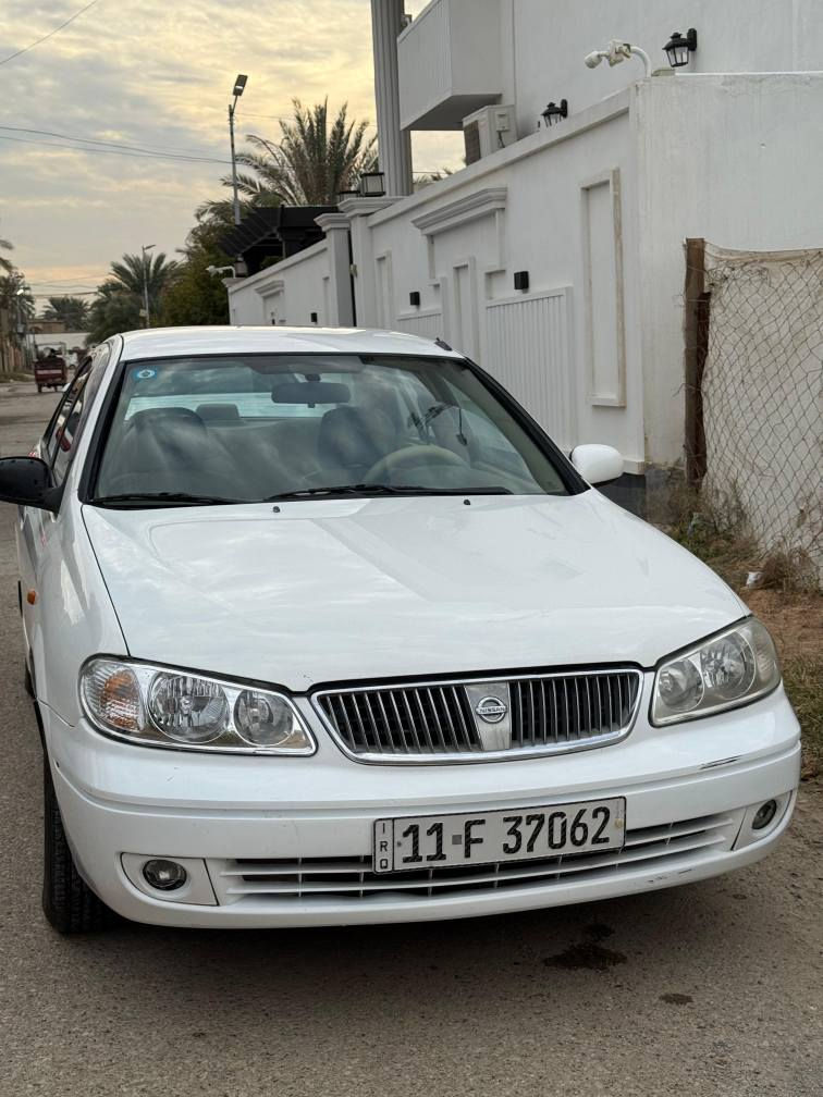 السلام عليكم سني موديل ٢٠٠٤ رقم بغداد مكانه فلوجة الصقلاويه السياره بيه صبغ صفحه وضربته الجاملغ الامامي عكس السايق السياره معروضه ٧٨ وبيه مجال
للاتصال *********** الفلوجة, الأنبار
