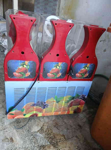 ماكنه ازبري هوسك للبيع ***********السعر اخوالجديد مشتغله قليل
