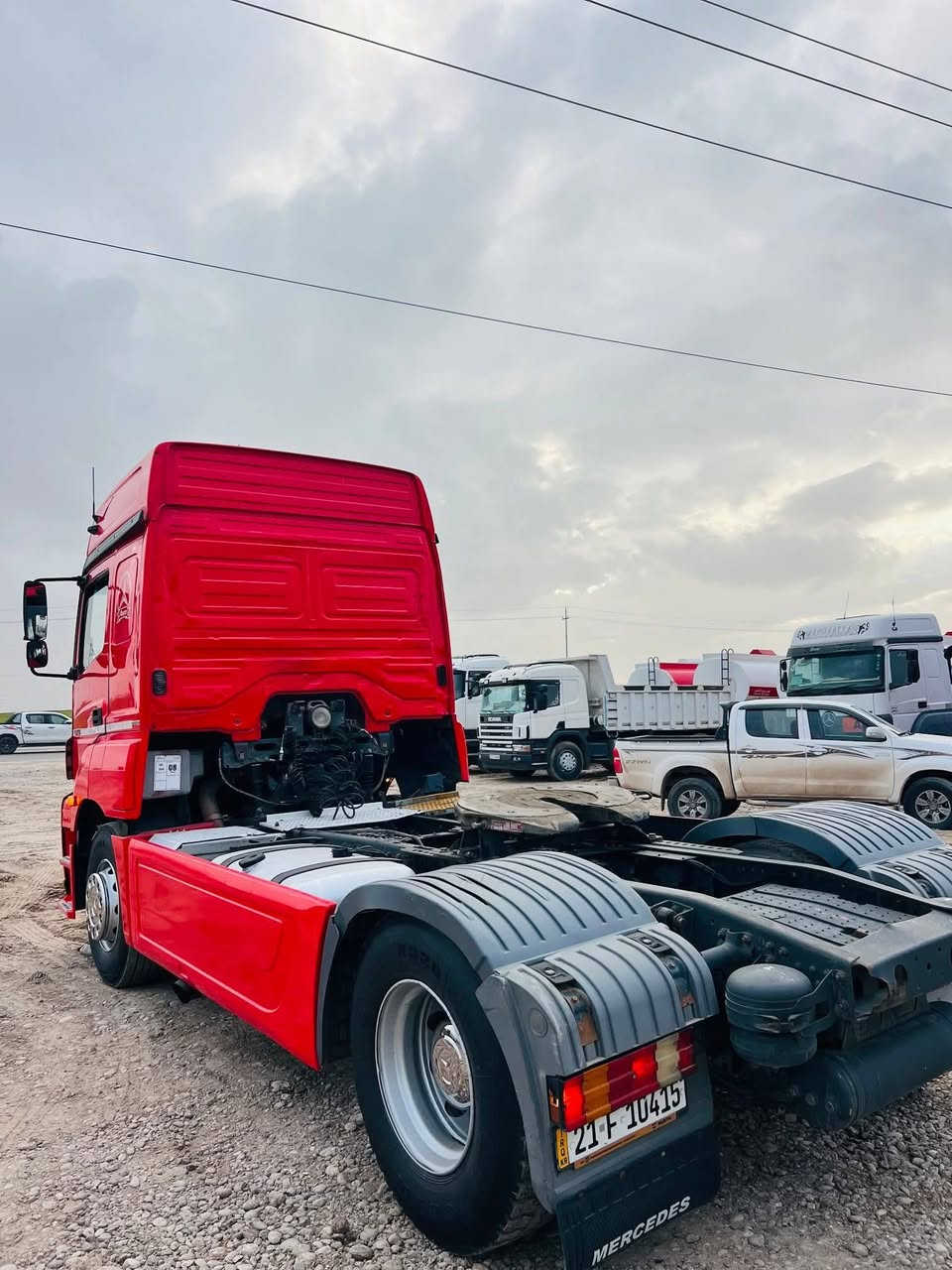 نوع :اكسور  فلات  تريله  تاك ويل دبل قماره  م٣ محور تاك تاير سحال 
موديل:2007 ✅  بلادي 
حجم:1843✅
لون :   احمر✅
مواصفات: ريتايدر تبريد   سبايدر روبستون دبل منامي هورن  
گير: كهرابي
رقم : سلماني:
سعر:$ا 
العنوان: معرض السيد عنوان أربيل كلك عل شارع العام  
***********  مصطفى.
*********** 

رجاءً يرجى عدم الاتصال بعد الساعة العاشرة ليلاً 🕙
