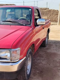 هايلوكس • ٢٠٠١ • ديالى