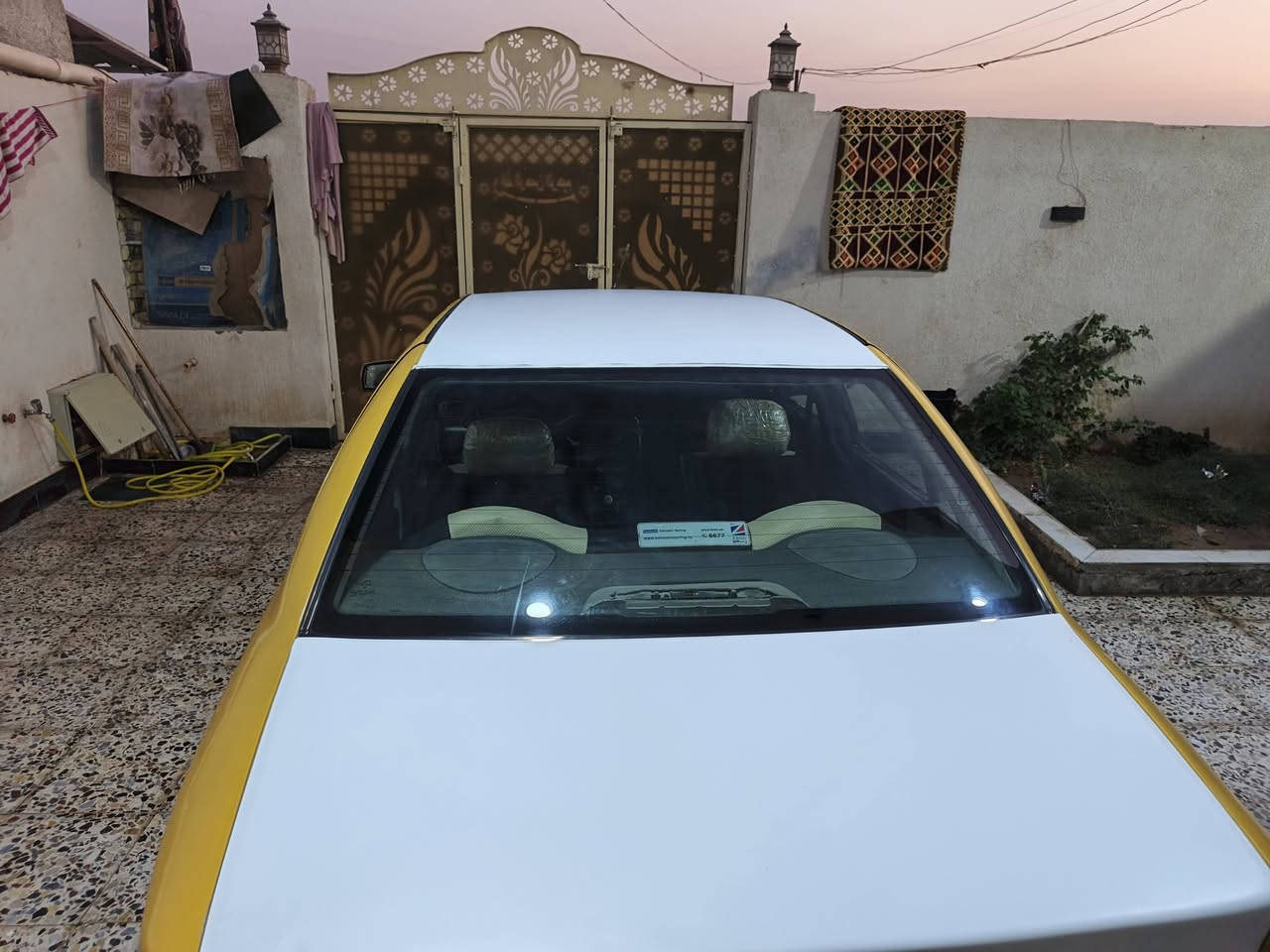 سلام عليكم سمند موديل 2010  رقم بغداد مصفر هيئه وغرامات دشبول لاسود مكفوله ماعده باب الصدر مكينه كير مكفولات حداديه جديده  سعرها 35 وبيها مجال قليل مكان ميسان المجر الكبير ***********
