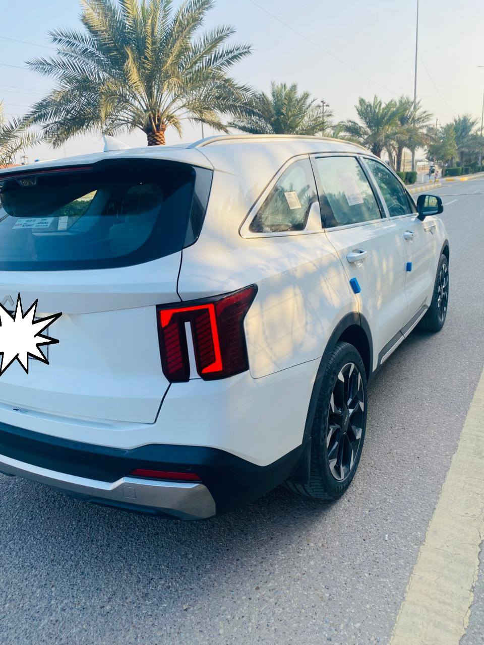 سورنتو 2025 
خليجي بيها طخة في باب السائق خفيفه والباب الخلفي ورجعتها pdr  والسونار مرفق
مواصفات فول قماره حديد  رقم بغداد انكليزي بسمي 
دبل كامره  داتشو ويل 20
اناره محيطيه متعدده الالوان((( ماشيه 24الف))) 
لايت زنون عالي ناصي
لايت خلفي امامي LED
 بعده وضع الشركه سياره ضمان شركة نم
محرك 6 سلندر
كير ماوس
كشنات كهربائي
هندبرك دكمه 
وضعيات قياده 
مساعده منحدرات 
جنطه كهرباء
تشغيل عن بعد 
بردات خلفيه
شاشه متصل  
شاحن وايرلس 
كيجات متغير الكتروني وعادي
نقطه عمياء
شاشه لمس متغير التحكم 
ستيرن فول تحكم
7راكب
الاناره الداخليه LED
دخول بصمه ذكي
حساس امامي
حساس خلفي
قبضات الباب الالمنيوم 
مري شفط
حاملات اكواب 
جام 4 AOT
تشغيل عن بعد..
 السعر 295
مكان السيارة العمارة ميسان الشراي يتصل وكلشي موضح بالمنشور
***********
