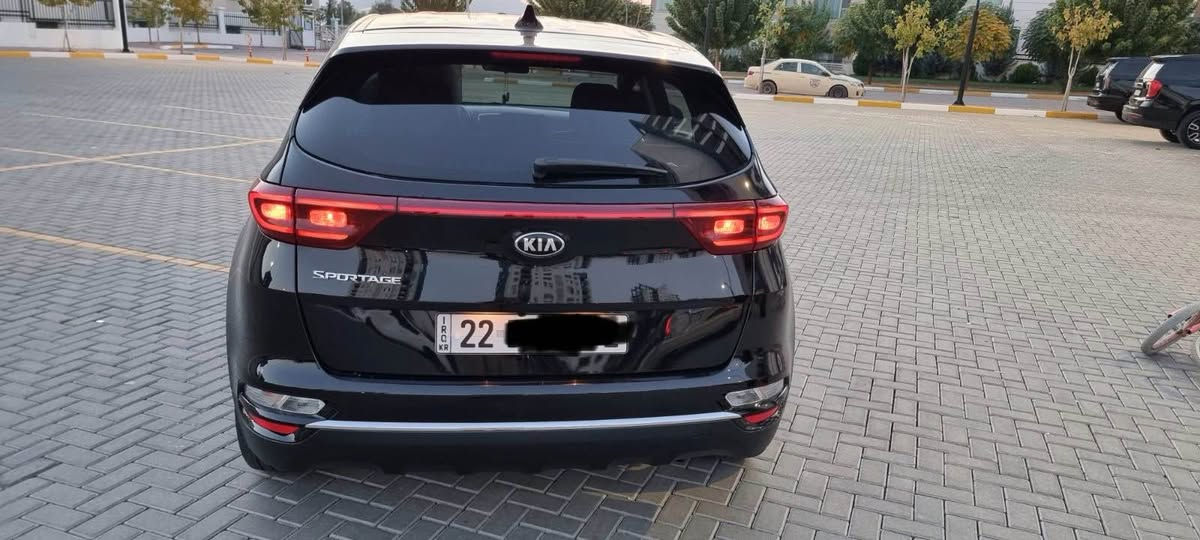 سلام عليكم كيا سورتاج موديل ٢٠٢٢ وارد امريكي 
لون اسود 
ضرر جاملغ سايق مبدل بيلاد بدون دواخل بدون ايرباك شرط
رقم شاصي موجود بل صور 
موصافات ليد ليلي نهاري تحديد مسار رادار امامي 
شاشه كبير كار بلاي 
مودات سياقه ايكونومي نورمال سبورت
 كير مكينه كله شرط 
سعر مطلوب 180 بي مجال بسيط مكان كركوك
رقم هاتف *********** كركوك, العراق
