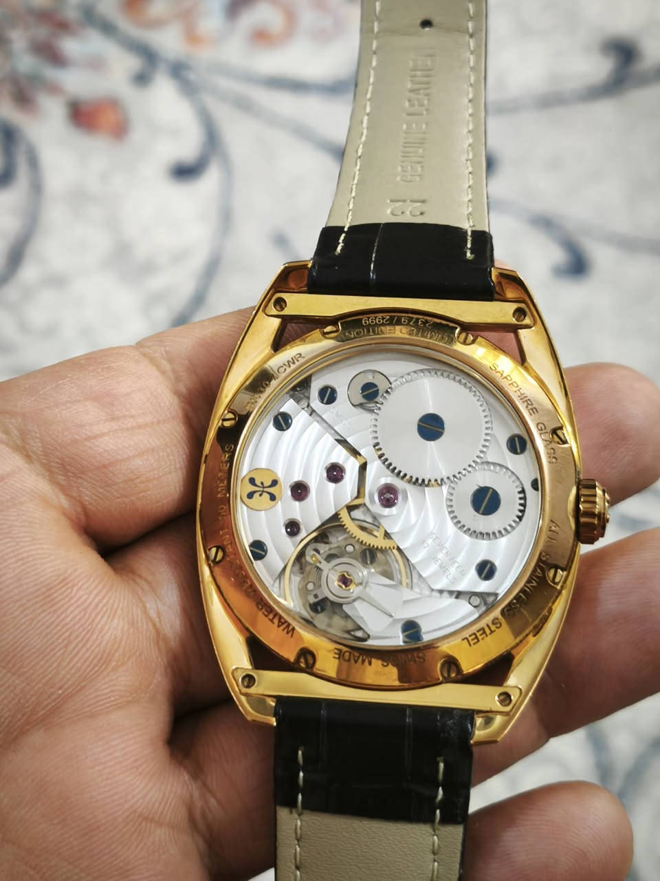 السلام عليكم..
برنارد اج ماير نصب تكويك لمتد ادشن مع العلبه الاصليه
نظافة الساعه ممتازه
القطر ٤٥ بدون الزمبلك
السير مستبدل والبوك والقفل اصلي
السعر ٣١٠ دولار


**إذا كنت صاحب هذا الإعلان وتريد حذفه لأي سبب، رجاءا أرسل رسالة إلى الدعم الفني**