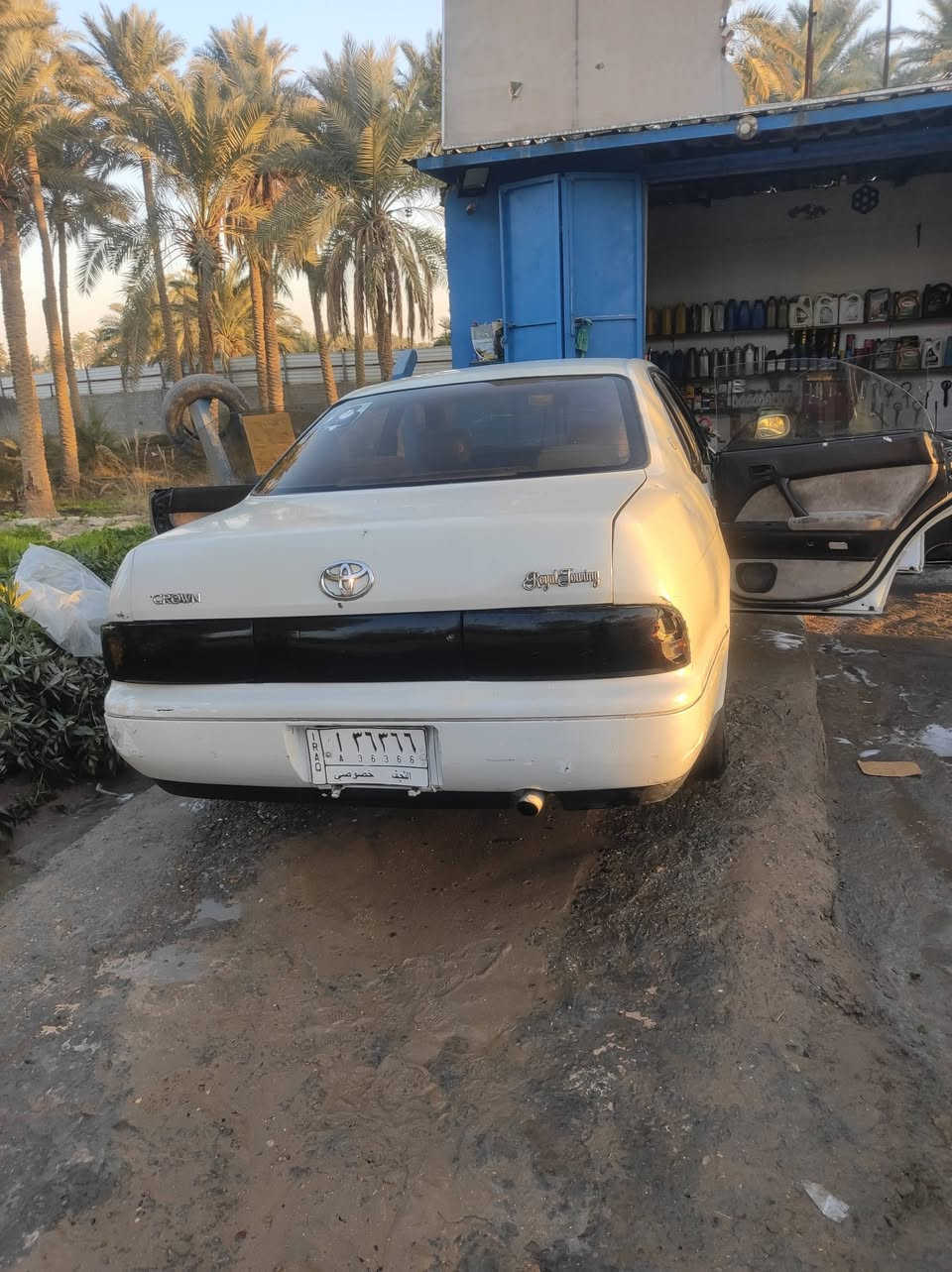 السلام عليكم
لبيع بطه متصل لون لؤلؤي1992 
رقم نجف مشروع وطني تحويل
 مباشر سنويه مجدده لل 2027 
گير ومكينه 2500 شرط النظافه السياره 
30وبيها مجال  السياره بيه كصه جنطه
للاتصال.***********
