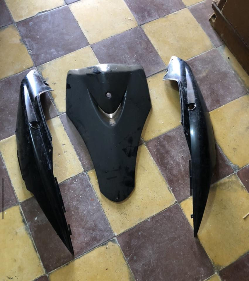 سلام عليكم غراض ماكس للبيع اسعار مناسبه شراي يراسلني وبخدمته   مكاني بصره قرنه ***********
