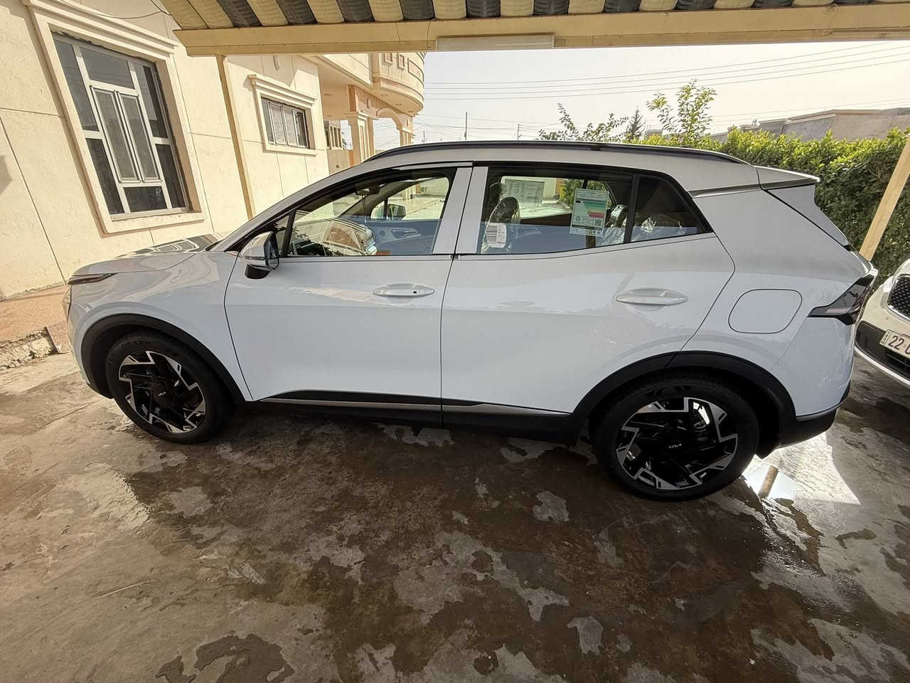 سبورتج موديل 2025 ماشيه 2900 فقط تعتبر زيرو فول موصفات السعر 245 ورقه بي مجال شي قليل للاستفسار ***********
