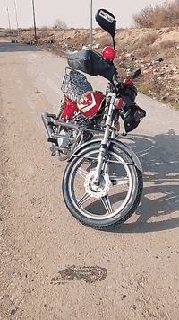 يراني 5كير موديل 2019دراجه حلوه مسجل وشاشة السعر 350رقم *********** مكلف بنشر
