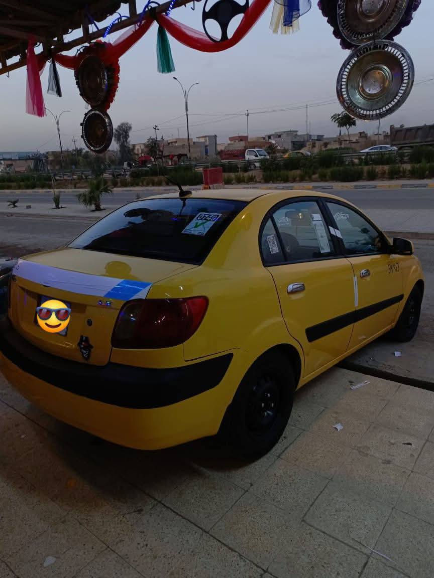 سلام عليكم                مكاني موصل ايسر 
كيا ريو 2009
وارد امريكي ليبل واحد   داخل برايد 
حادث هلال الخلفي 
تبريد تدفئة 
رقم بغداد بسمي مشروع وطني 
رقم دولي 
سنوية ل 28 
كير محرك شرط 
سعر 85 
جوا ل 80 لاتخابر وتكظي سوالف والتفاصيل مكتوبه 
***********
***********
