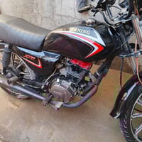 دراجه للبيع كلك  شينك مديل 2023 ب 800 وبيه مجال 07893999320