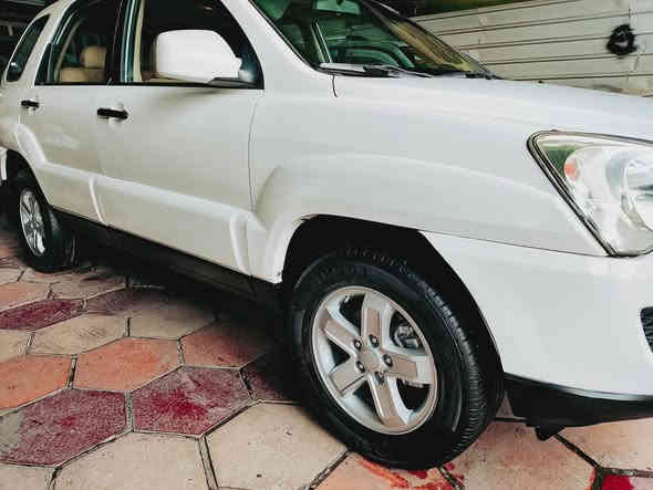 السلام عليكم
سبورتج خليجي 
موديل 9 
بي صبغ جملغ مامي خلفي سونار موجود بل منشور 
كير محرك تبريد مكينه كفاله عامه بلادي 
تخم تاير شواصي مكفولات 
دوخل نظيفه سياره حلو معنا الكمله بل عافيه 
فول مواصفات 
فتحه 
كامري خلفي 
رقم بغداد مشروع وطني بسمي تحويل شوكت ما يعجبك حولك 
سعار سياره 115بي مجال شي بسيط 
العنوان بغداد بلديات نتصل وتدلل 
***********
