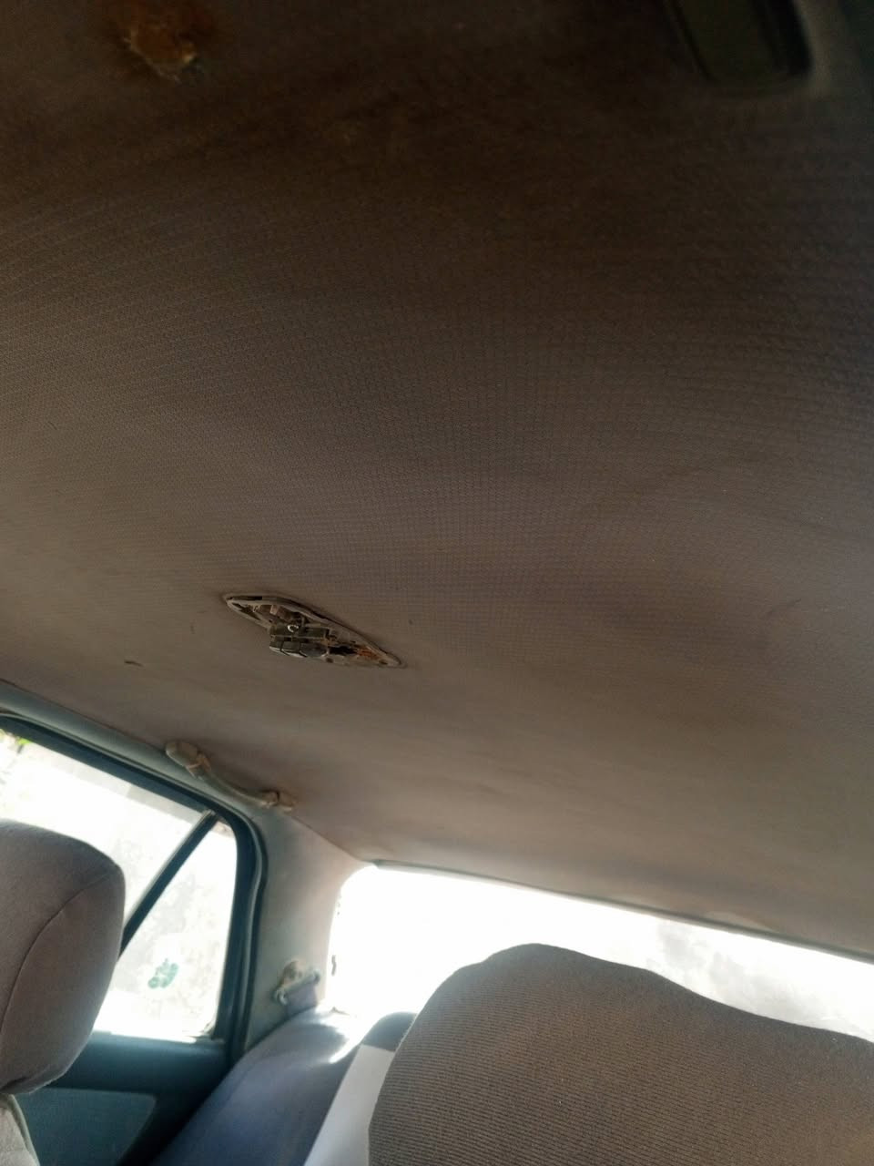 السلام عليكم سيارة سيفيه موديل 94مصبوغه عام سيارة حلوى تخم تاير كير ومحرك شرط رقم كربلاء الماني شرط تحويل ثاني يوم مكان السيارة بابل جبلة رقم *********** اتصل سعرها 30وبيه مجال قليل
