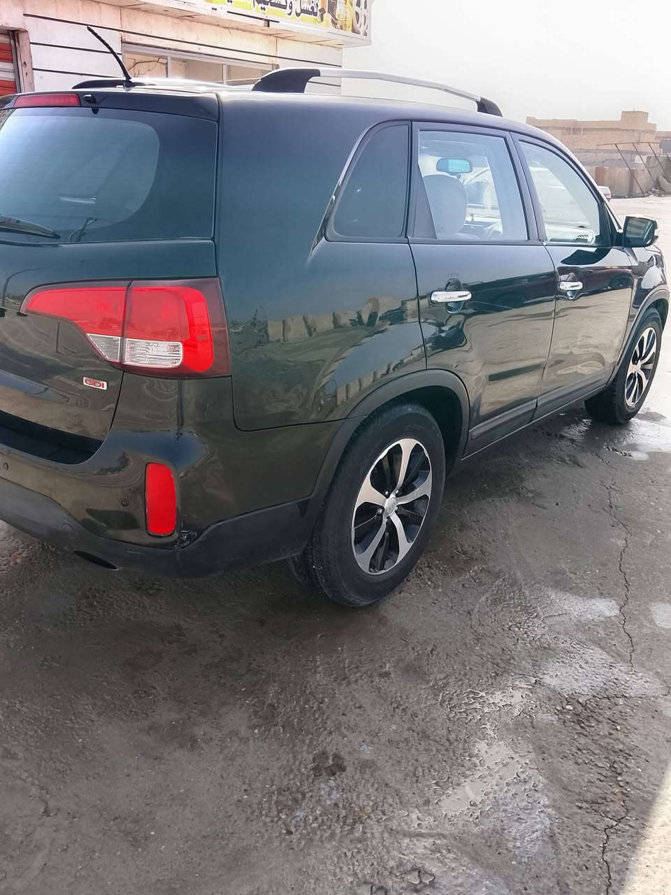 سورنتو 2014 وارد امريكي رقم ذي قار بسمي مكينه 4 سلندر 2400 مكينه وگير كفاله حداديه جديده تخم تاير جديد سياره جديده وجاهزه تبديل البدنه الاماميه فقط والباقي مكفوله من الصبغ والتبديل بيع او مراوس مكان السياره بالشطره ***********
