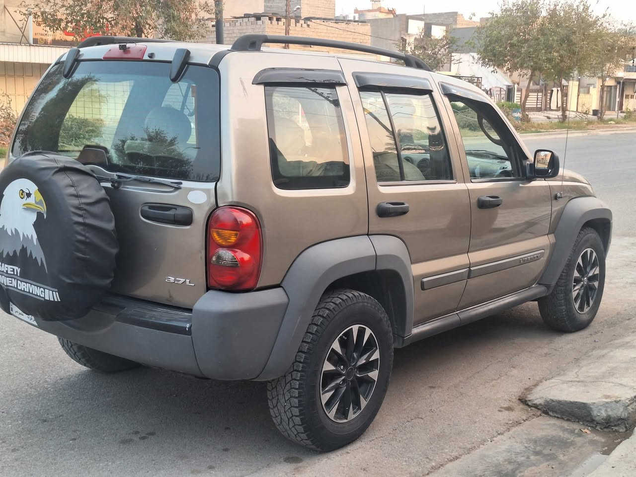 ٢٠٠٧ جيب ليبرتي كركوك مشروع وطني بشرط التحويل بدون ضرر  فول اوتو كير محرك بشرط بلادي مكاني كركوك السعر ٧٥ مراوس حسب القناعه


**إذا كنت صاحب هذا الإعلان وتريد حذفه لأي سبب، رجاءا أرسل رسالة إلى الدعم الفني**