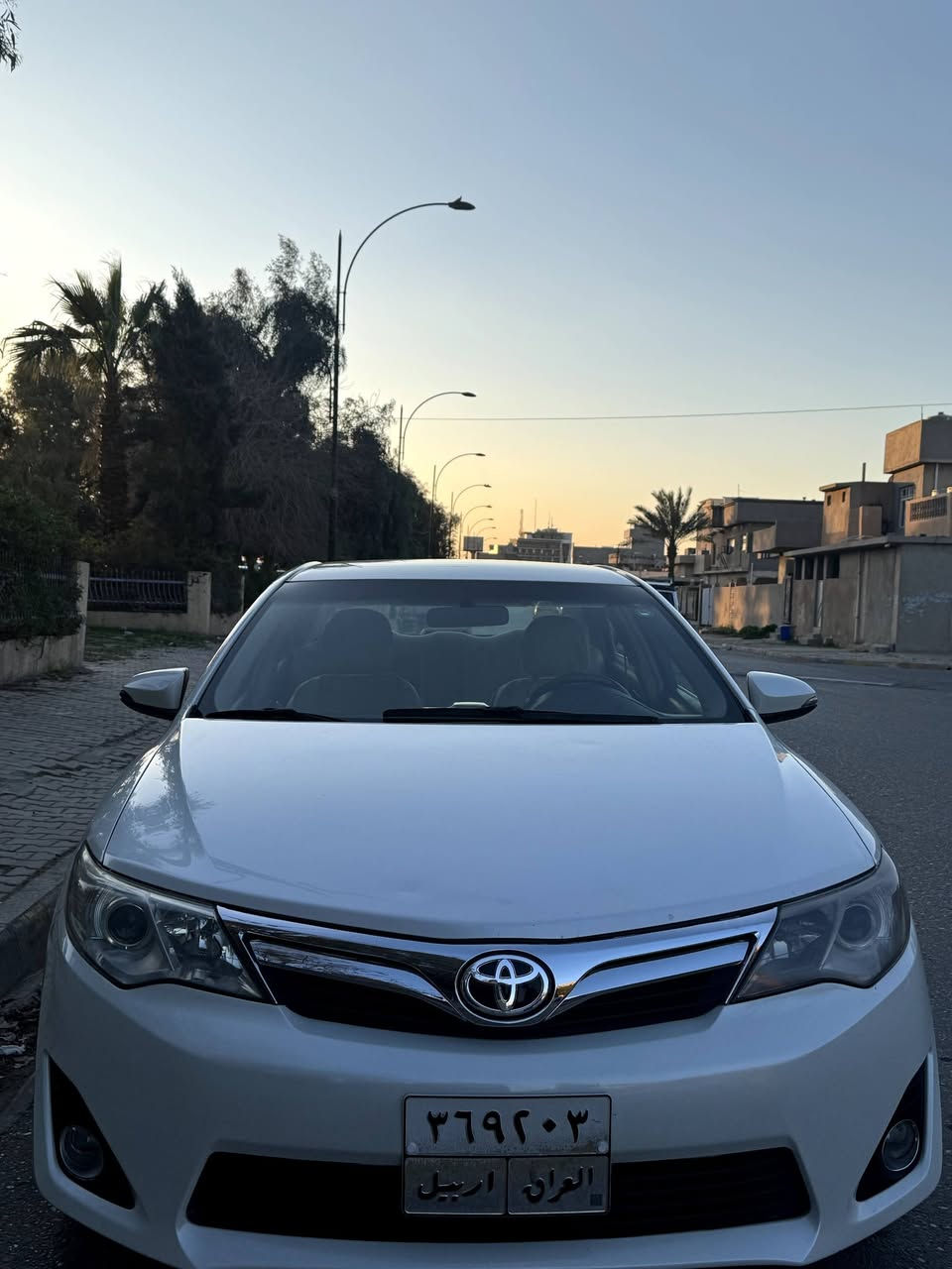 السلام عليكم 
كامري 2013خليجي للبيع او مراوس 
بيه قطعتين بخ بدون فتح
كير محرك شرط 
ماشيه 138كيلو متر
سنويه خلصان 
مكاني كركوك 
***********
