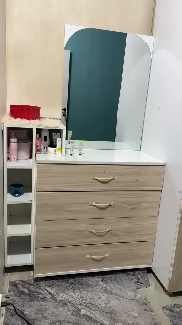 سلاو ئەزیزانم ئەم کانتۆرو میزتوالێتە بۆ فرۆشتن تازەو بێ عەیب نرخی هەردوکی ٢٠٠هەزار و محامەلەیەکی کەم شوین سلیمانی مشتەری مەسج کە


**إذا كنت صاحب هذا الإعلان وتريد حذفه لأي سبب، رجاءا أرسل رسالة إلى الدعم الفني**