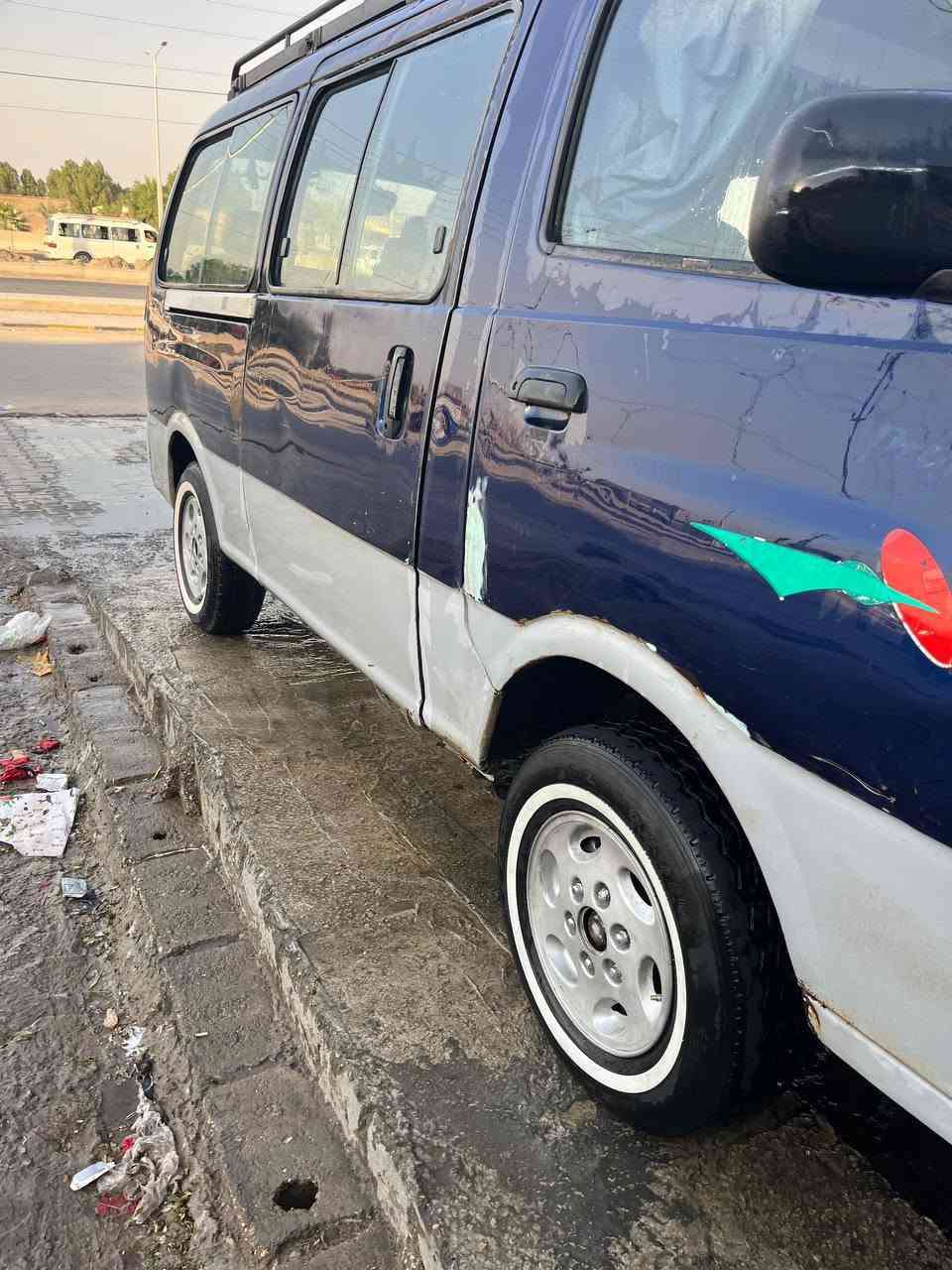 سلام عليكم كيه بريجو موديل 1995 رقم نكليزي بغداد سنويه جديده لل2030 السياره جاهزه من كلشي مكينه سوبر 3000 كير وحداديه واكسن كفاله ومكفوله من الضربه مصفره هيئه وغرامه للاستفسار *********** مكان السياره نجف

