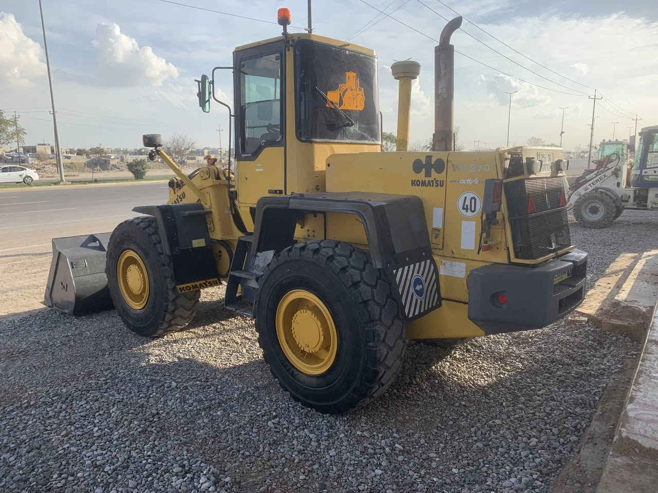 شفل كوماتسو حجم 270 نظيف وجاهز للعمل محرك وكير ومضخات بشرط رقم كركوك مشروع وطني وجديد لحد 2029 مكفولة كفالة عامة وشرط التحويل 

موديل / 2001

السعر / 220$

اوقات الاتصال من ساعة 9:00 صباحاً حتى ساعة 8:00 مساءاً

***********

***********

***********

عنوان / كركوك معارض شارع المطار مقابل جسر واحد حزيران قرب محطة الانوار

@الجميع
