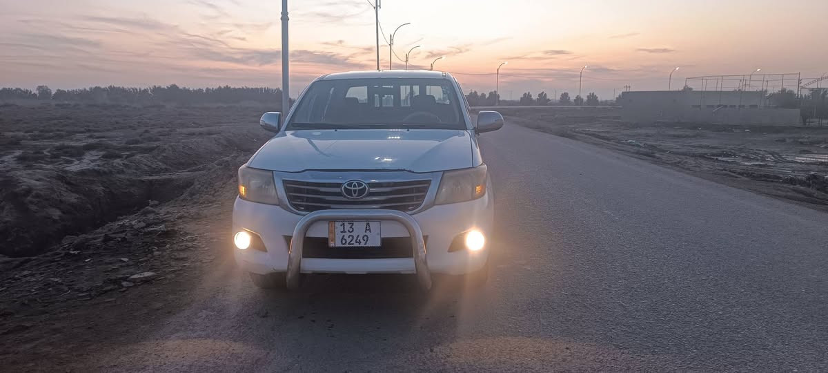 سلام عليكم اللبيع فلاونزه
موديل 2012
مكينه وكير باكيت شرط 
حداديه باكيت شرط طخم تايرات جديده 
سياره مكفوله من كلبه وال ركوه  ضربه بيه بل تكمه الوصطانيه من جهت السايق
دواخل تخبل تبريد شقال كامله كل نقص ما بيها 
سياره جاهزه مال جناي 
سنويه مجدده مشروع وطني ال 2030 رقم ميسان
تحويل ثاني يوم 

سعر 140
مكان ناصريه قضاء الإصلاح رقم ‏‪***********
